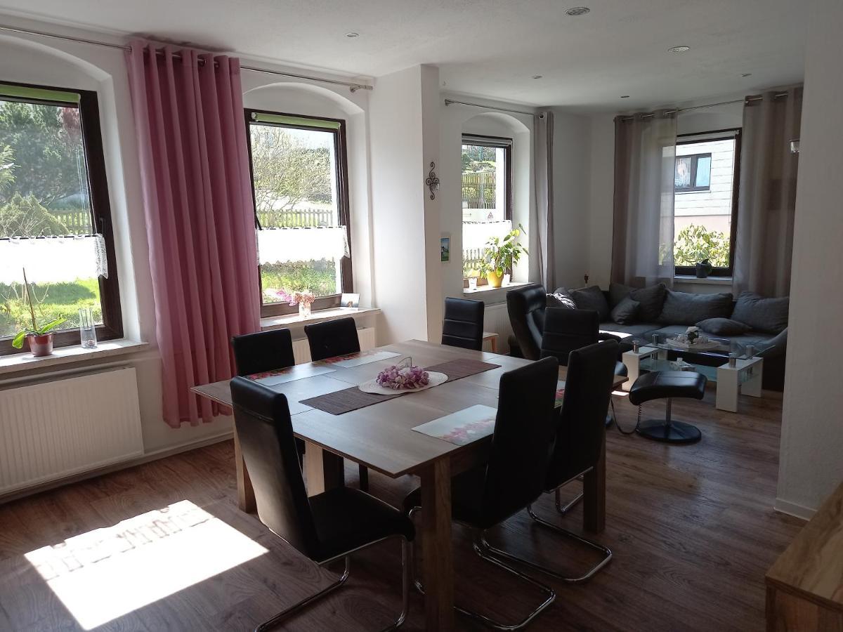 Familienfreundliche Ferienwohnung Erzgebirge Schneeberg  Luaran gambar